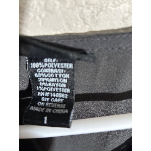 Torrid Blouse Womens 1 Black gray Crochet Trim  Lace babydoll - Picture 3 of 7